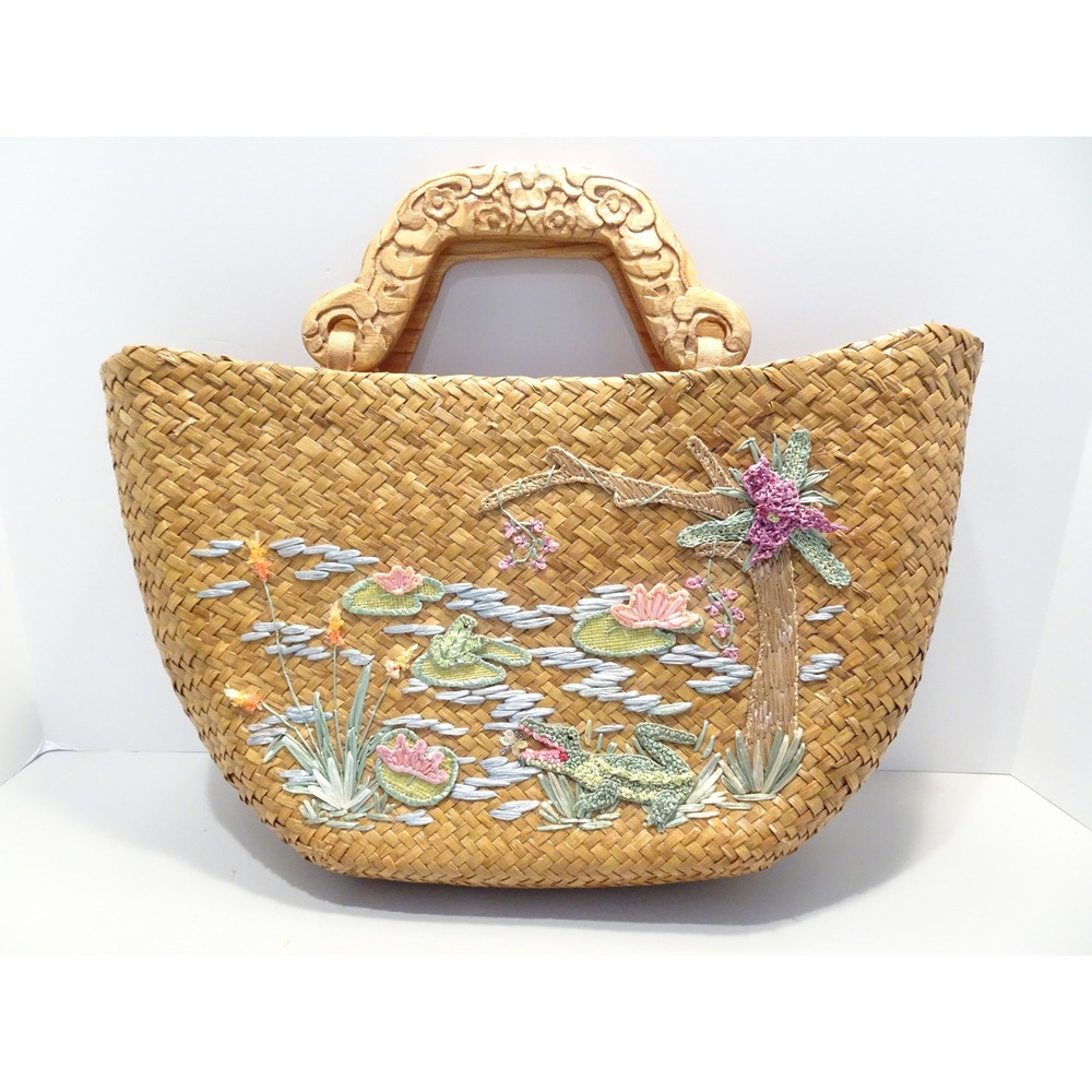 Cappelli Straworld Woven Straw Tote Bag Alligator Embroidery Carved Wood Handle